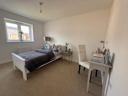 3 bedroom Detached house for sale in Hillside Road, Tatenhill, Burton-On-Trent