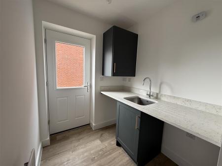 5 bedroom Detached house for sale in Hillside Road, Tatenhill, Burton-On-Trent