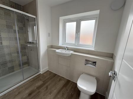 5 bedroom Detached house for sale in Hillside Road, Tatenhill, Burton-On-Trent