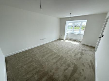 5 bedroom Detached house for sale in Hillside Road, Tatenhill, Burton-On-Trent
