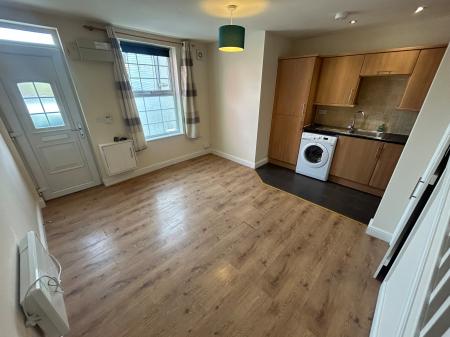 Wood Street, Staffordshire, Burton upon Trent, DE14
