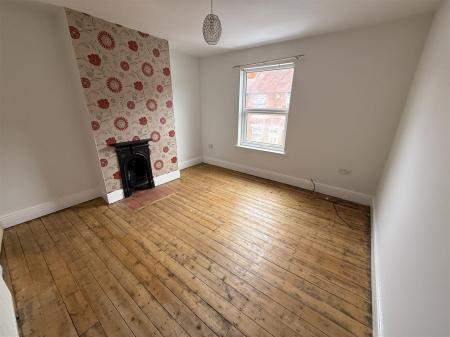 2 bedroom Terraced House for sale in Balfour Street, Burton-On-Trent