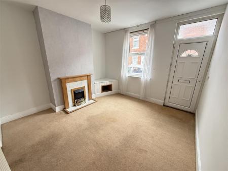 2 bedroom Terraced House for sale in Balfour Street, Burton-On-Trent