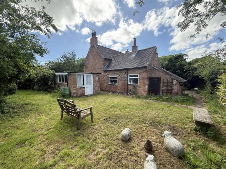 2 bedroom Detached house for sale in Uttoxeter Road, Foston, Derby