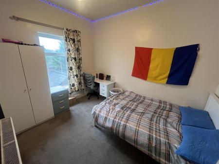 3 bedroom Terraced House for sale in Shobnall Road, Burton-On-Trent