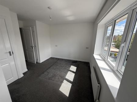 2 bedroom End of terrace house for sale in Saw Mill Way, Burton-On-Trent