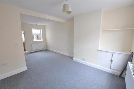 2 bedroom House to let in Ordish Street, Burton upon Trent, DE14