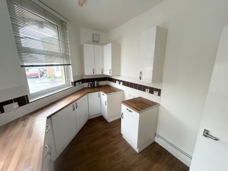2 bedroom Terraced House to let in King Street, Staffordshire, Burton upon Trent, DE14