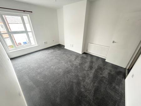 2 bedroom Terraced House to let in King Street, Staffordshire, Burton upon Trent, DE14
