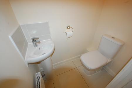 2 bedroom Town house to let in Suffolk Way, Church Gresley, DE11