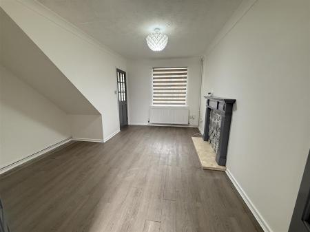 2 bedroom End of terrace house for sale in Barley Close, Burton-On-Trent