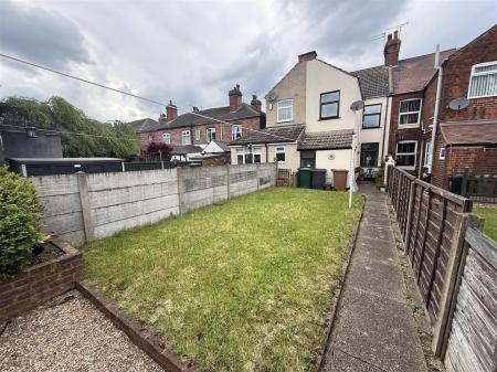 3 bedroom Terraced House for sale in Belvedere Road, Woodville, Swadlincote