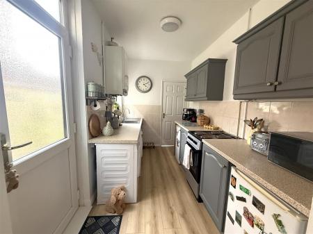 3 bedroom Terraced House for sale in Belvedere Road, Woodville, Swadlincote