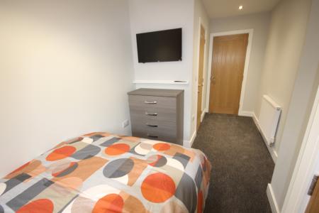 1 bedroom House share to let in Belvedere Road, Burton upon Trent, DE13