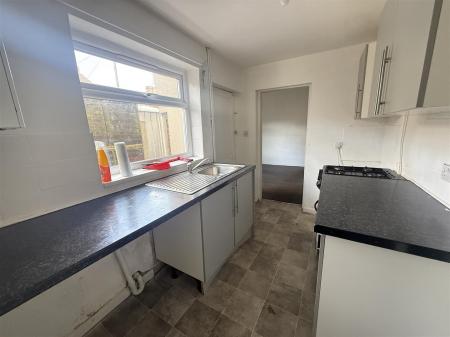 2 bedroom Terraced House for sale in Goodman Street, Burton-On-Trent