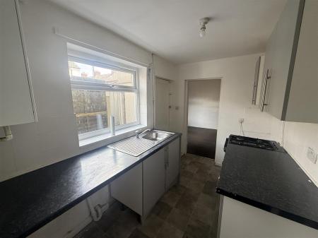 2 bedroom Terraced House for sale in Goodman Street, Burton-On-Trent
