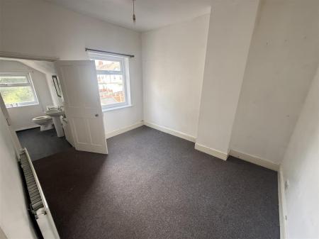 2 bedroom Terraced House for sale in Goodman Street, Burton-On-Trent