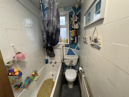 3 bedroom Terraced House for sale in Shobnall Road, Burton-On-Trent