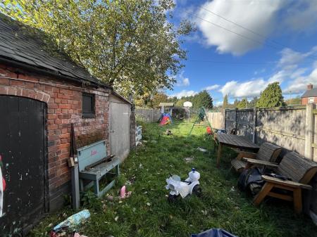 3 bedroom Terraced House for sale in Shobnall Road, Burton-On-Trent