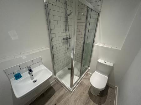 2 bedroom Flat to let in 1 Erasmus Drive, Derbyshire, Derby, DE1
