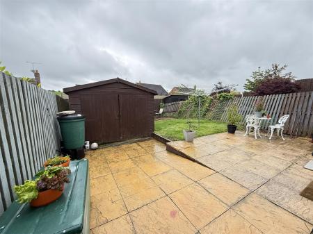 3 bedroom Semi-detached house for sale in Best Avenue, Burton-On-Trent