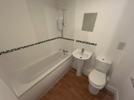 2 bedroom Apartment to let in Wyggeston Street, Burton upon Trent, DE13