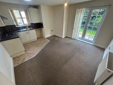 2 bedroom Apartment to let in Wyggeston Street, Burton upon Trent, DE13