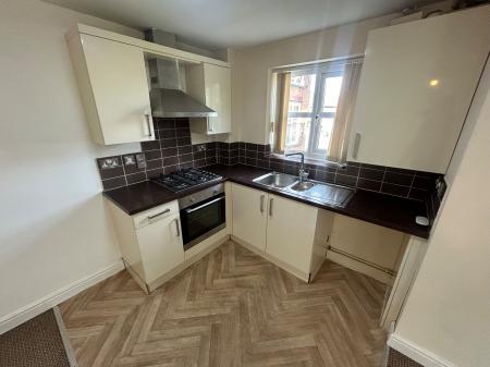 2 bedroom Apartment to let in Wyggeston Street, Burton upon Trent, DE13