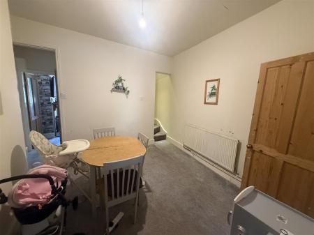 2 bedroom Terraced House for sale in Horninglow Road, Burton-On-Trent