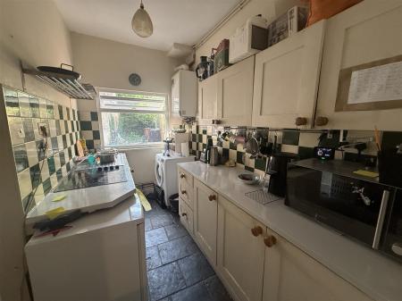 2 bedroom Terraced House for sale in Horninglow Road, Burton-On-Trent