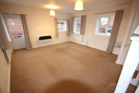 3 bedroom House to let in Home Farm Close, Heather, LE67