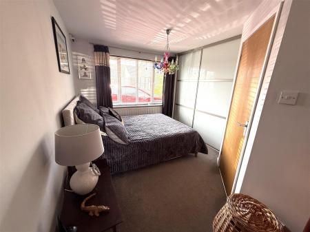 4 bedroom Detached bungalow for sale in Alderbrook Close, Rolleston-On-Dove, Burton-On-Trent