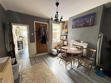 2 bedroom Terraced House for sale in Tutbury Road, Burton-On-Trent