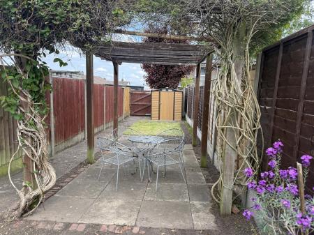 2 bedroom Terraced House for sale in Tutbury Road, Burton-On-Trent