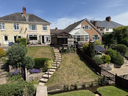 3 bedroom Semi-detached house for sale in Forest Road, Burton-On-Trent