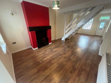 2 bedroom House to let in Wetmore Road, Burton upon Trent, DE14