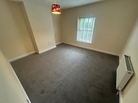 2 bedroom House to let in Wetmore Road, Burton upon Trent, DE14