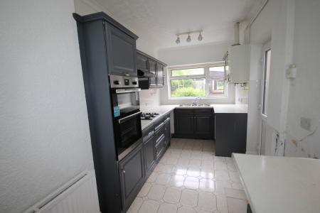 3 bedroom Semi-detached house to let in Harlaxton Street, Staffordshire, Burton upon Trent, DE13