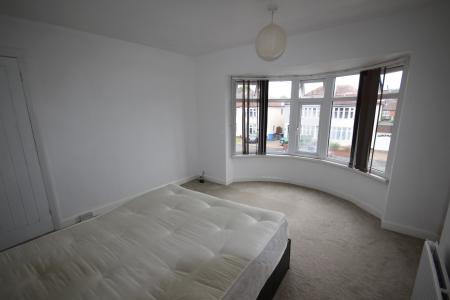 3 bedroom Semi-detached house to let in Harlaxton Street, Staffordshire, Burton upon Trent, DE13