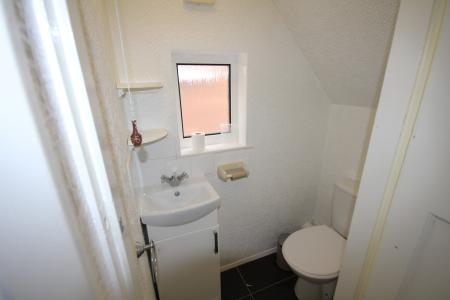 3 bedroom Semi-detached house to let in Harlaxton Street, Staffordshire, Burton upon Trent, DE13