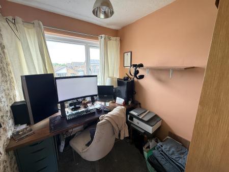 3 bedroom Semi-detached house for sale in Fairham Road, Stretton, Burton-On-Trent