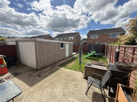 3 bedroom Semi-detached house for sale in Fairham Road, Stretton, Burton-On-Trent