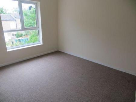 3 bedroom Terraced House to let in Chapelon, Staffordshire, Tamworth, B77