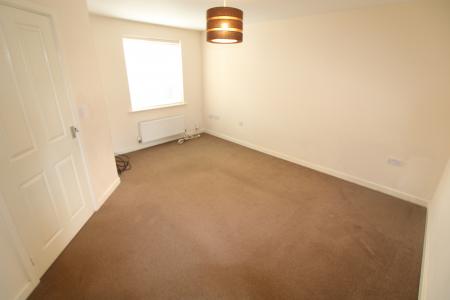3 bedroom House to let in Panama Road, Burton upon Trent, DE13