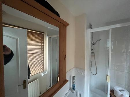 3 bedroom Detached house to let in Marlow Drive, Branston, DE14