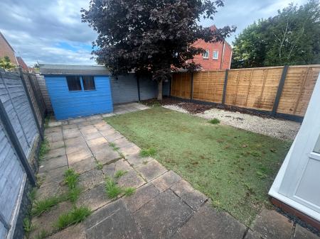 2 bedroom Semi-detached house to let in Fontwell Road, Burton Upon Trent, Branston, DE14