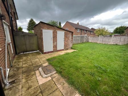 2 bedroom Apartment to let in Sycamore Road, Stapenhill, DE15