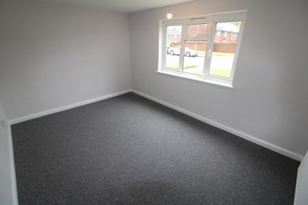 2 bedroom Apartment to let in Sycamore Road, Stapenhill, DE15
