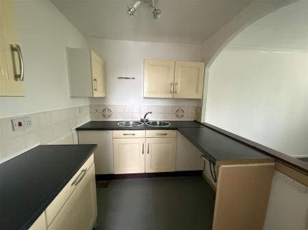 1 bedroom Apartment for sale in Westminster Drive, Stretton, Burton-On-Trent