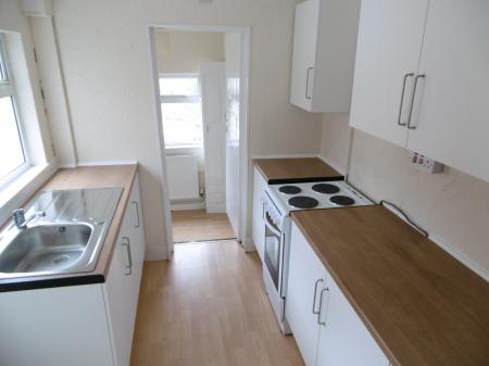 2 bedroom House to let in Glebe Street, Swadlincote, DE11